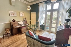 Coventry Road, Bedworth, CV12 8NT