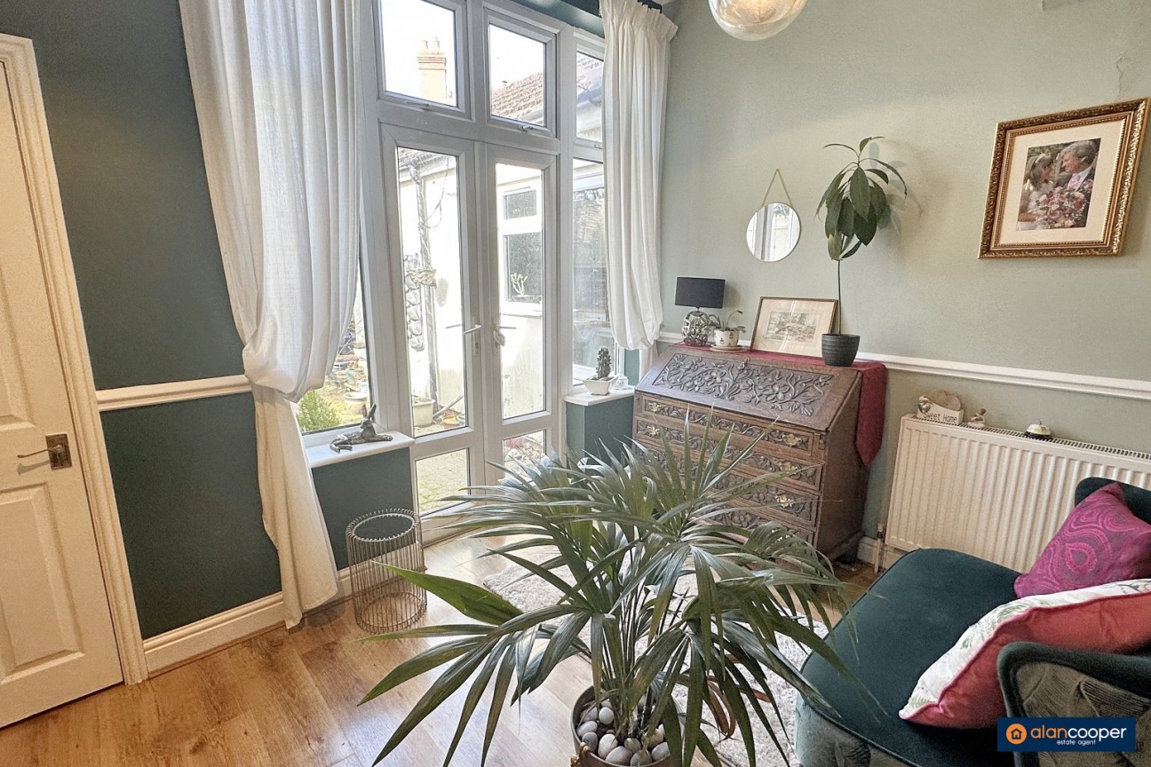 Coventry Road, Bedworth, CV12 8NT