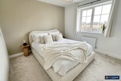 Catch Crop Way, Meadow Green, Nuneaton, CV11 7AF