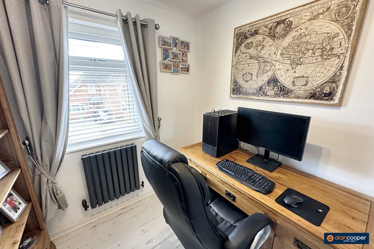 Kiln Close, Manor Park, Nuneaton, CV10 7RZ