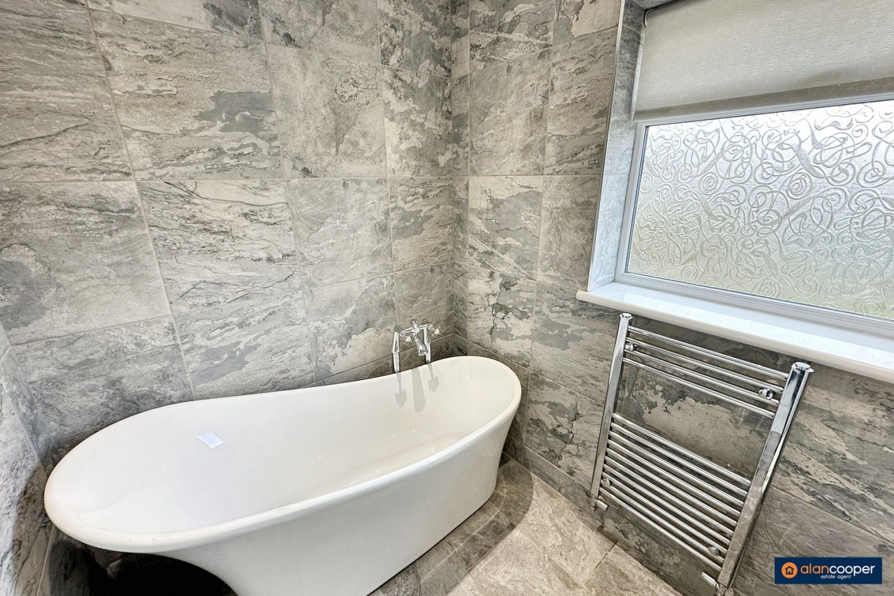 Kiln Close, Manor Park, Nuneaton, CV10 7RZ