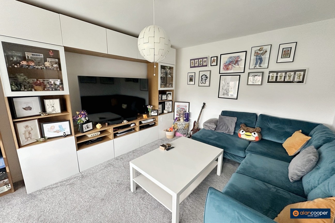 Ribbon Avenue, Eaton Fields, Ansley, Nuneaton, CV10 9TL
