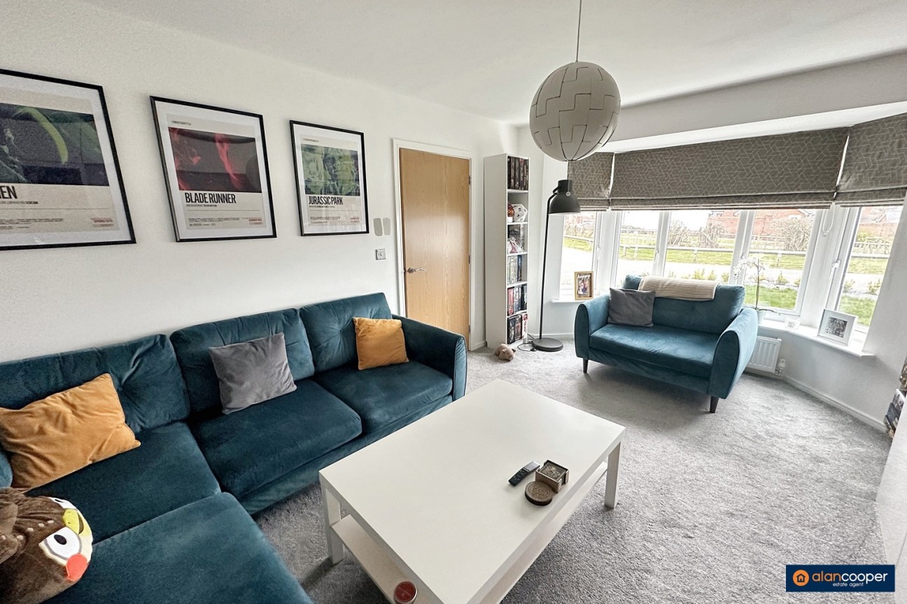 Ribbon Avenue, Eaton Fields, Ansley, Nuneaton, CV10 9TL