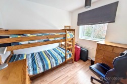 Chichester Close, St Nicolas Park, Nuneaton, CV11 6FZ