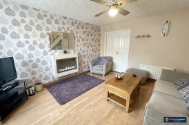 Stokesay Close, Weavers Green, Nuneaton, CV11 5XJ
