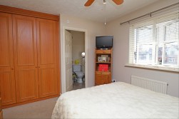 Packwood Close, Maple Park, Nuneaton, CV11 4GG