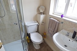 Packwood Close, Maple Park, Nuneaton, CV11 4GG