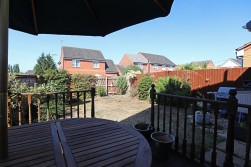 Packwood Close, Maple Park, Nuneaton, CV11 4GG