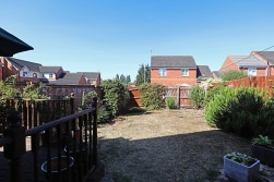 Packwood Close, Maple Park, Nuneaton, CV11 4GG