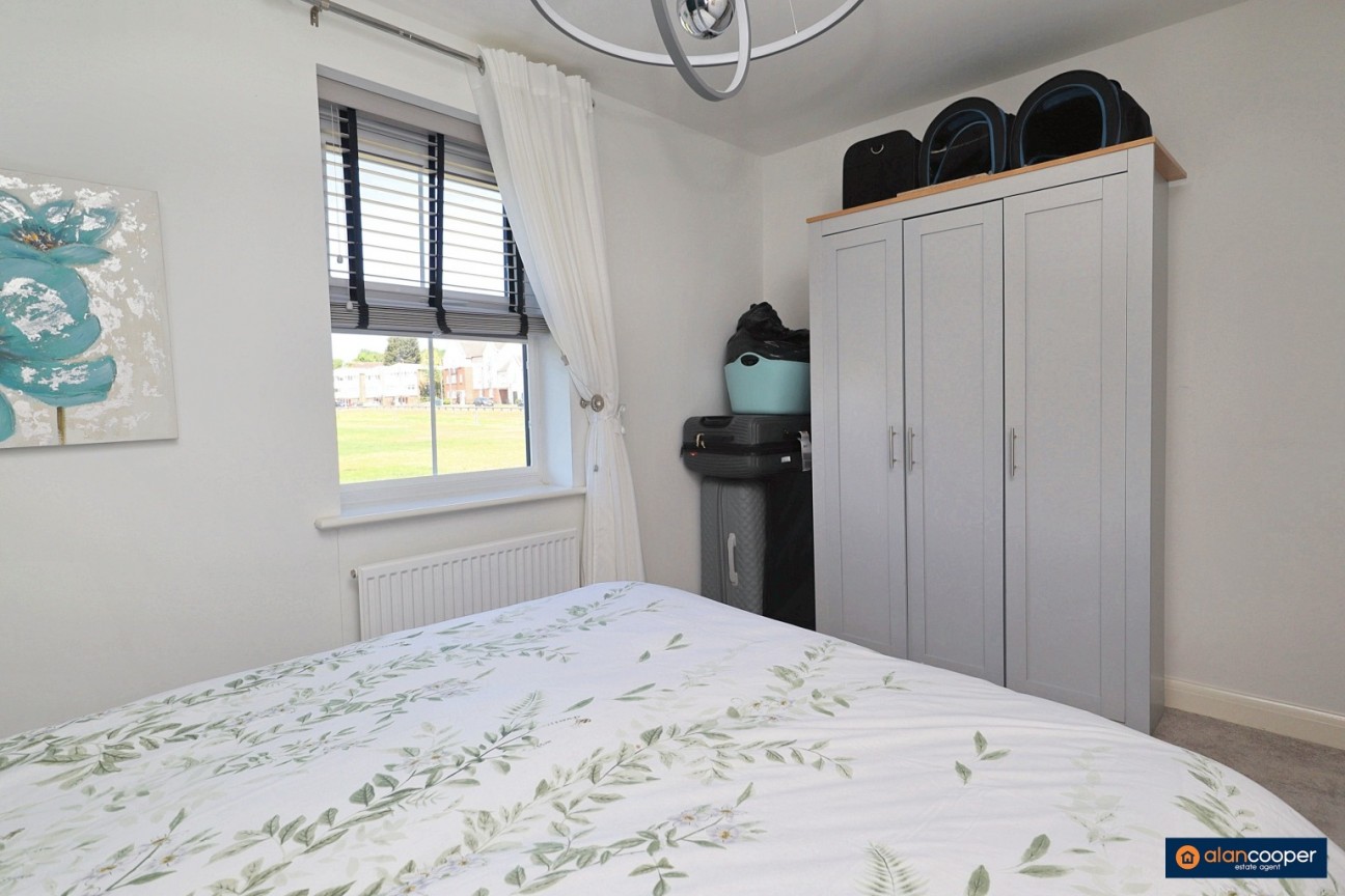 Dragonfly Court, Nuneaton, CV10 9BF