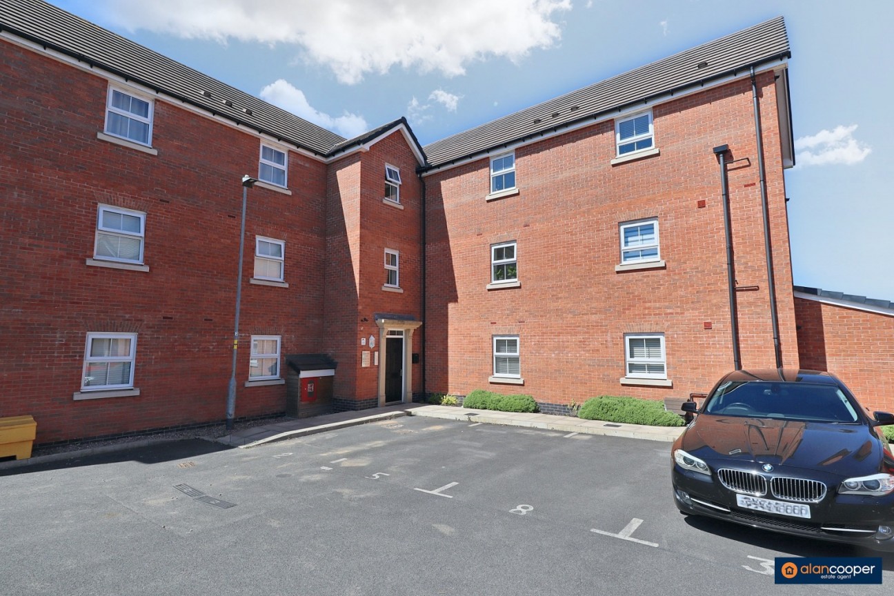 Dragonfly Court, Nuneaton, CV10 9BF