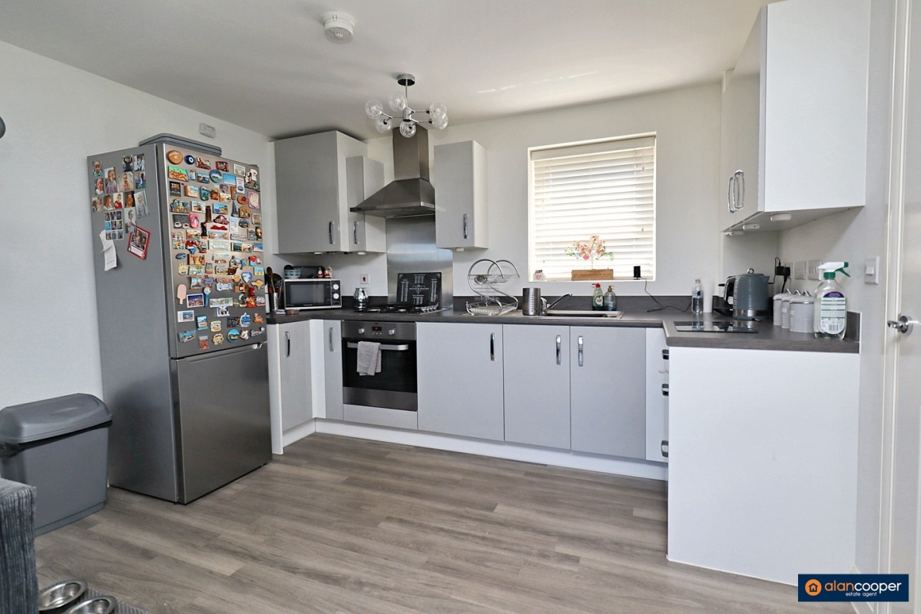 Dragonfly Court, Nuneaton, CV10 9BF