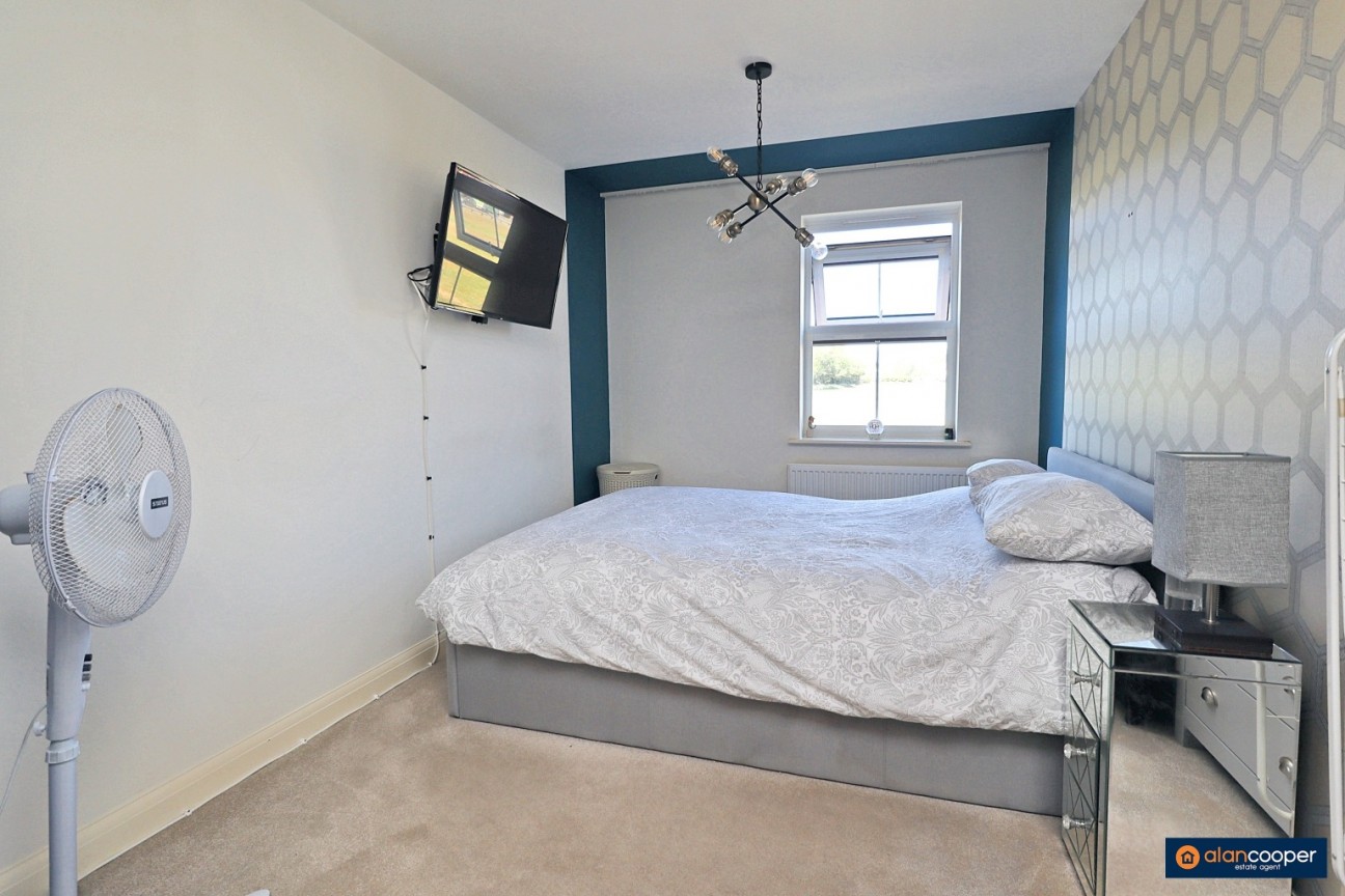 Dragonfly Court, Nuneaton, CV10 9BF