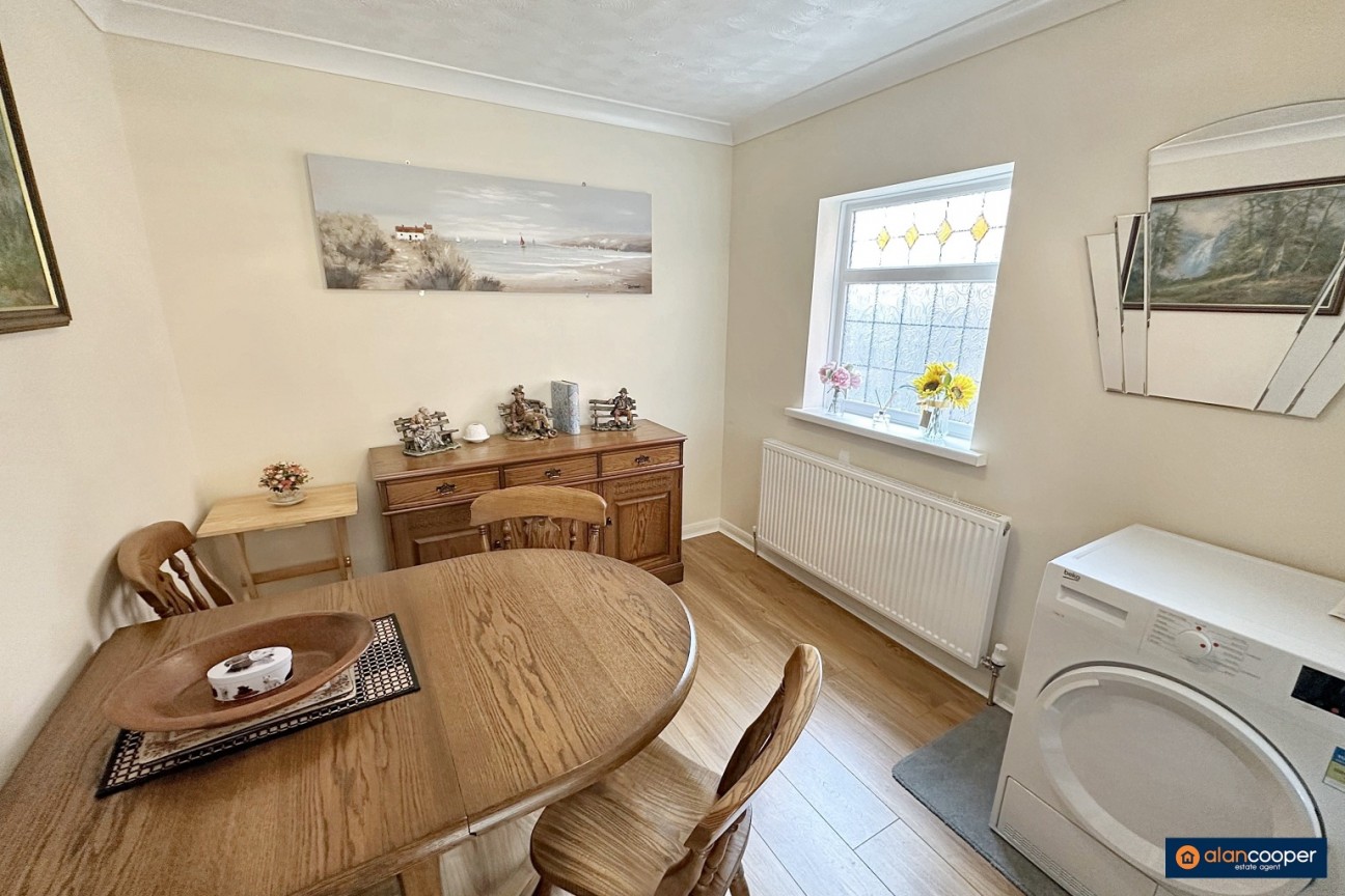 Harcourt Gardens, Nuneaton, CV11 5UR