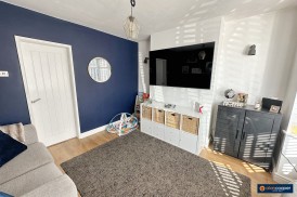 Carisbrook Road, Weddington, Nuneaton, CV10 0BT