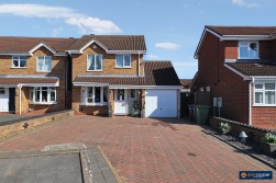 Liskeard Close, Horeston Grange, Nuneaton, CV11 6FJ
