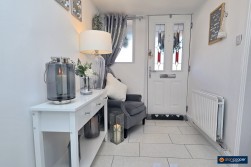 Liskeard Close, Horeston Grange, Nuneaton, CV11 6FJ