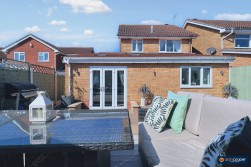 Liskeard Close, Horeston Grange, Nuneaton, CV11 6FJ