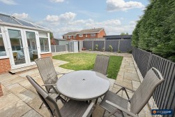 Dalmahoy Close, Thornhill, Nuneaton, CV11 6UB