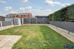 Dalmahoy Close, Thornhill, Nuneaton, CV11 6UB