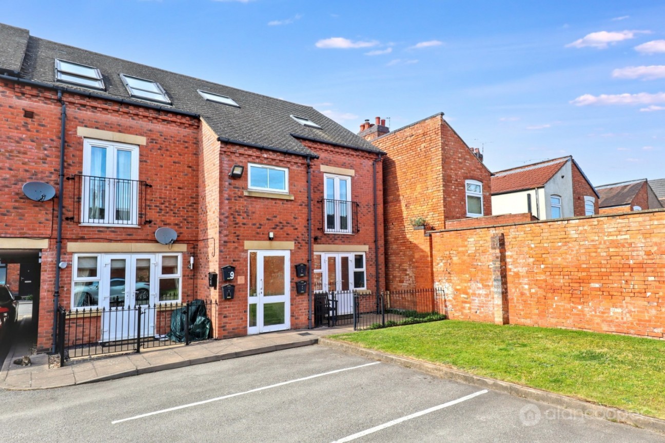 Arbor Court, Orchard Street, Nuneaton, CV11 4BT