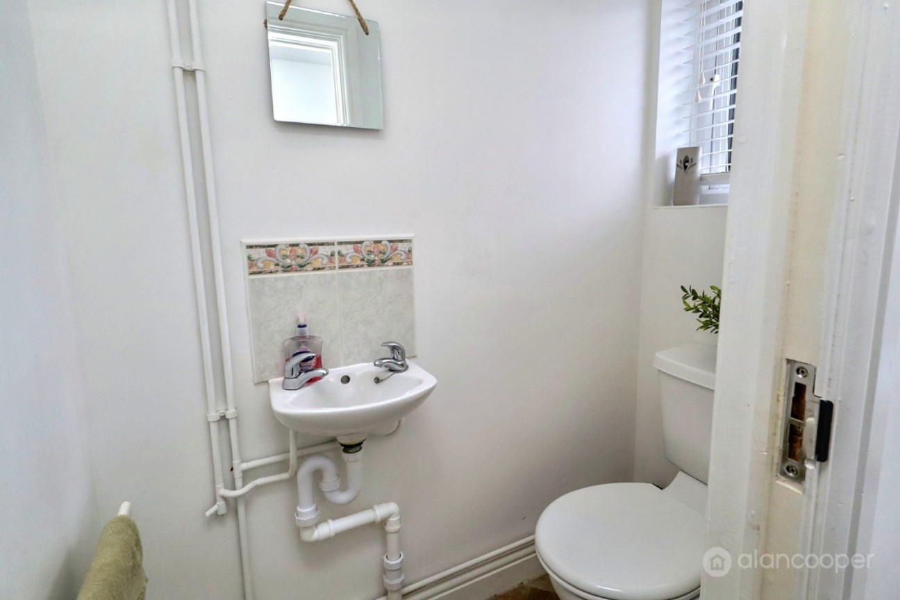 Juniper Close, Bedworth, CV12 0NY