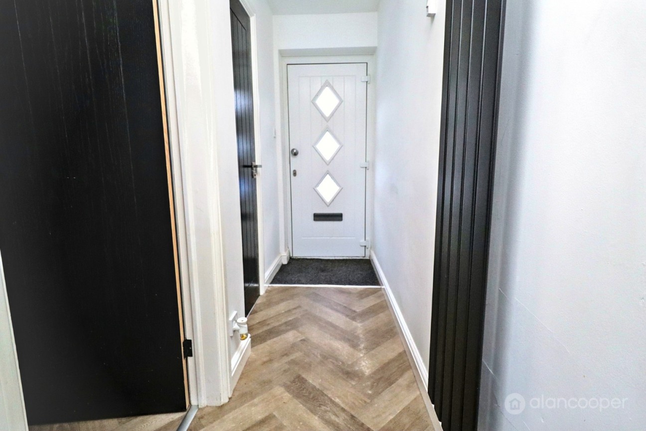 Juniper Close, Bedworth, CV12 0NY