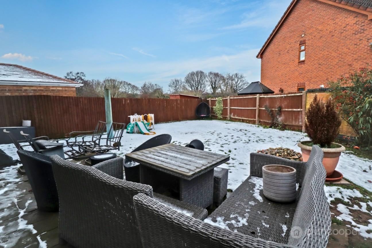 Juniper Close, Bedworth, CV12 0NY