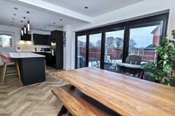 Juniper Close, Bedworth, CV12 0NY