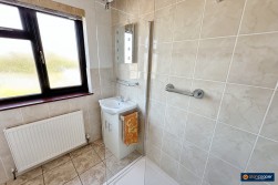 Willow Close, Bedworth, CV12 8BE