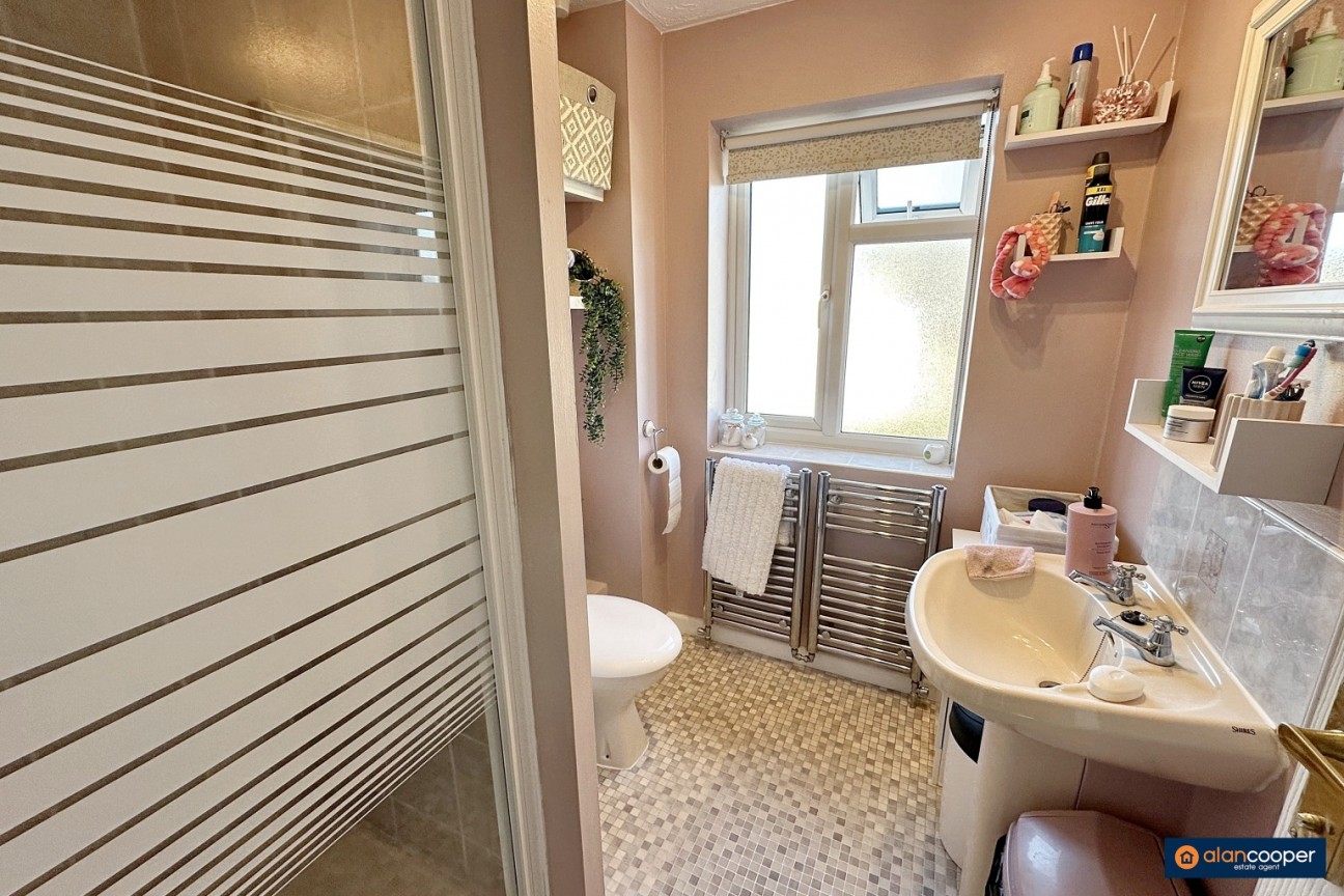 Hawthorn Way, Hartshill, Nuneaton, CV10 0XQ