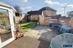 Hawthorn Way, Hartshill, Nuneaton, CV10 0XQ