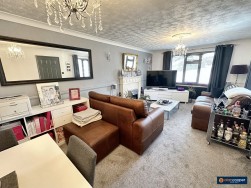 The Hollows, Lutterworth Road, Nuneaton, CV11 6QA
