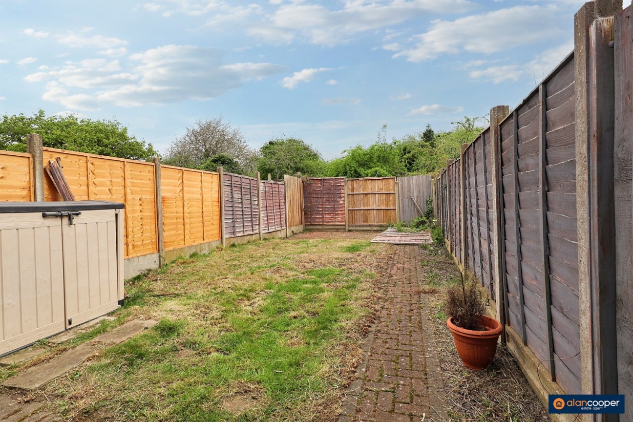 Heath End Road, Stockingford, Nuneaton, CV10 7HE
