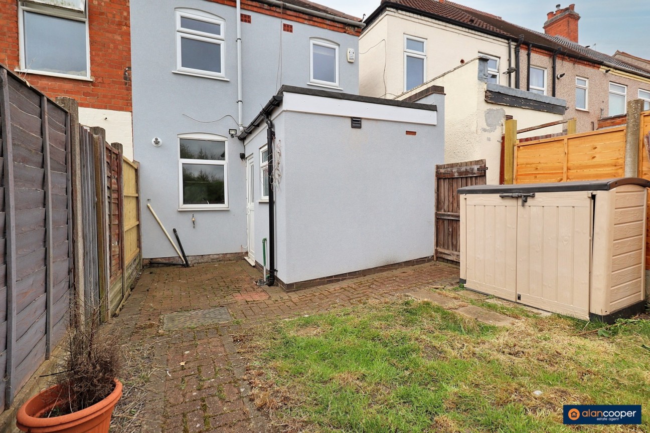 Heath End Road, Stockingford, Nuneaton, CV10 7HE