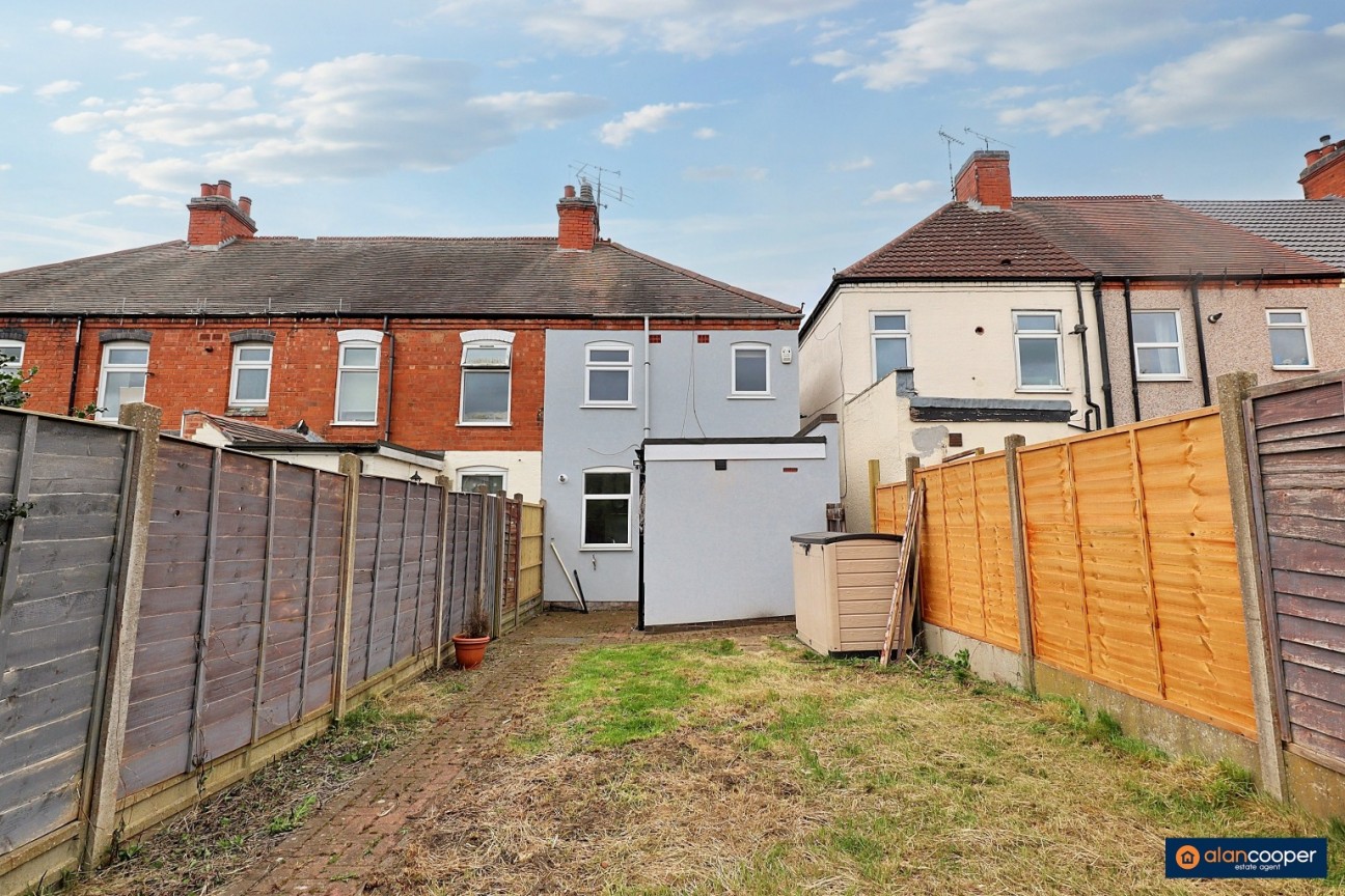 Heath End Road, Stockingford, Nuneaton, CV10 7HE