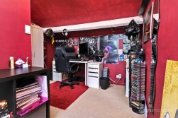 Merevale Avenue, Nuneaton, CV11 5LX