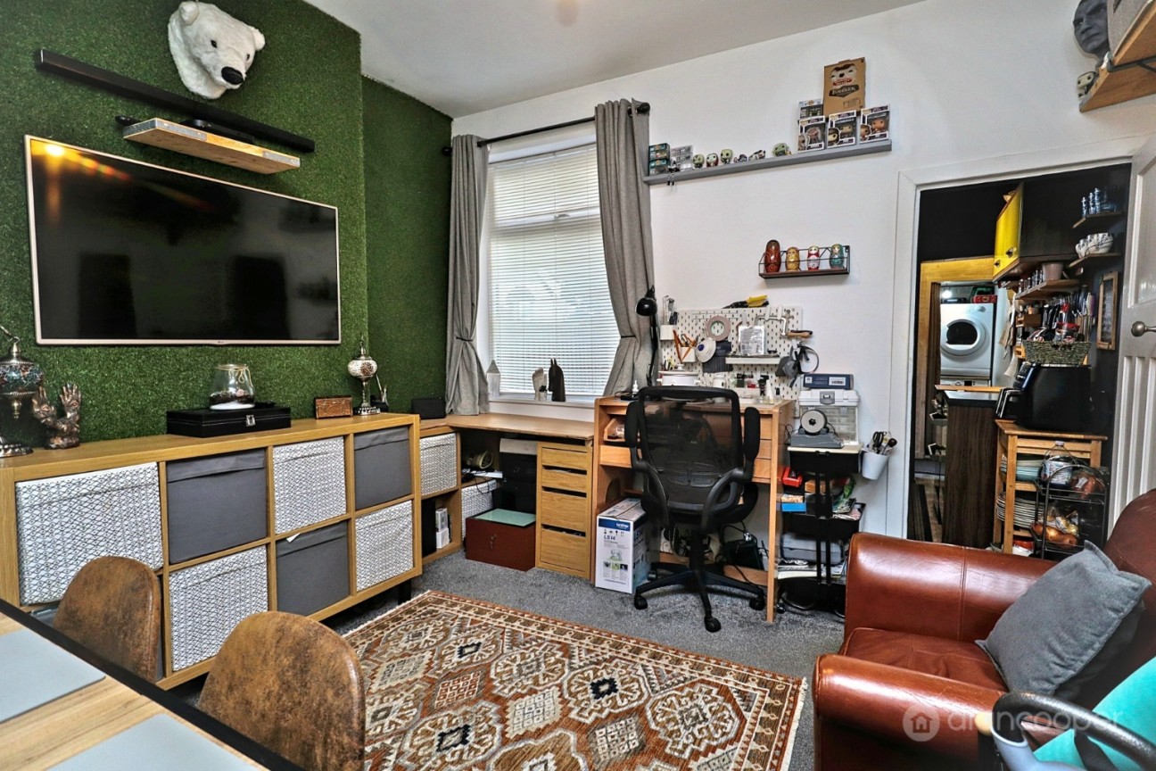 Merevale Avenue, Nuneaton, CV11 5LX