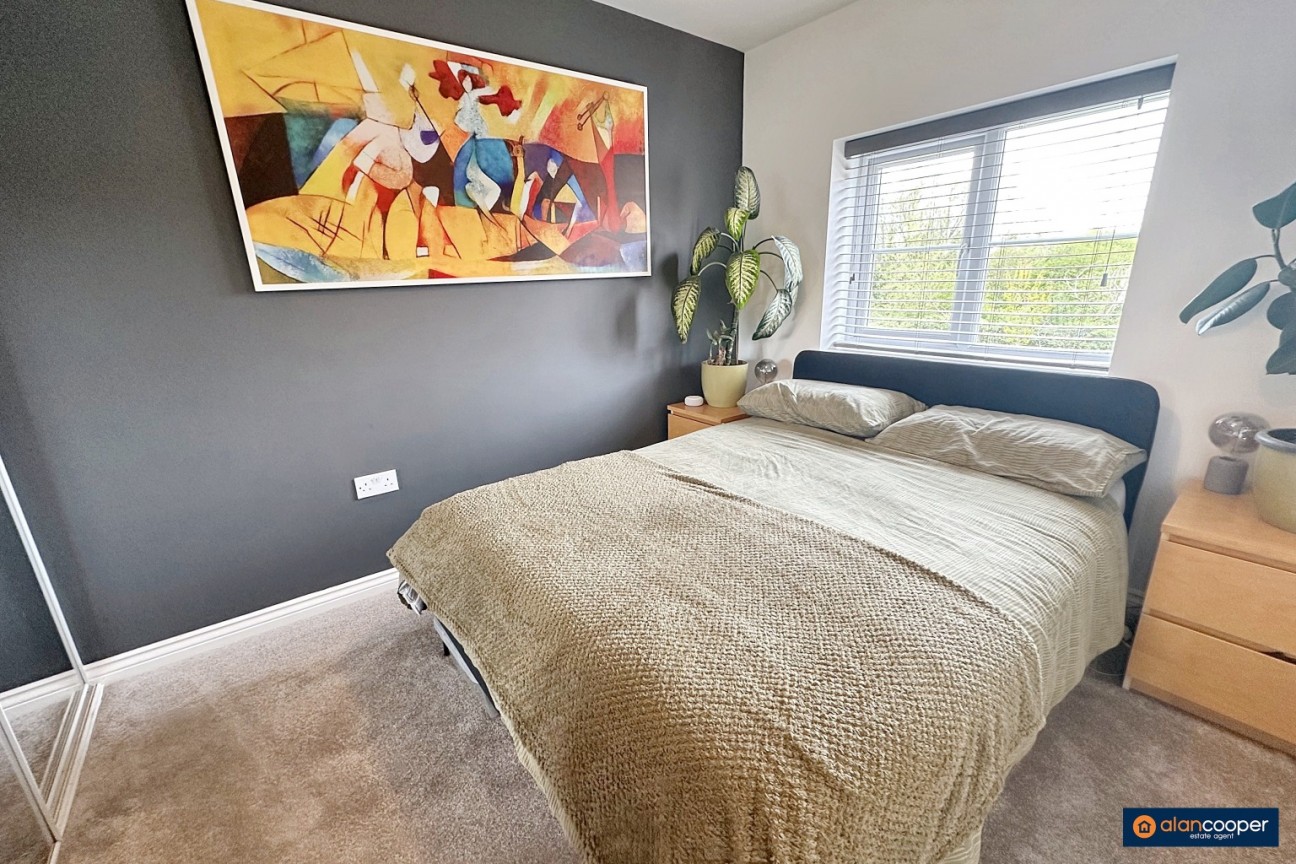 Cygnet Avenue, Penn's Croft, Nuneaton, CV10 7GP