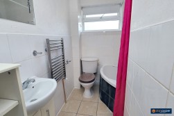 Hall End Place, Attleborough, Nuneaton, CV11 4LP