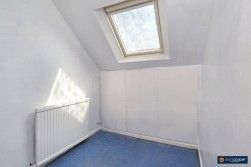 Hall End Place, Attleborough, Nuneaton, CV11 4LP