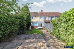 Hall End Place, Attleborough, Nuneaton, CV11 4LP
