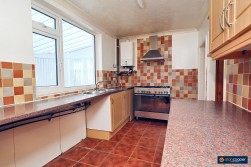 Hall End Place, Attleborough, Nuneaton, CV11 4LP