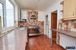 Hall End Place, Attleborough, Nuneaton, CV11 4LP