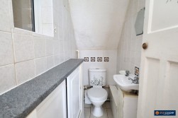 Hall End Place, Attleborough, Nuneaton, CV11 4LP