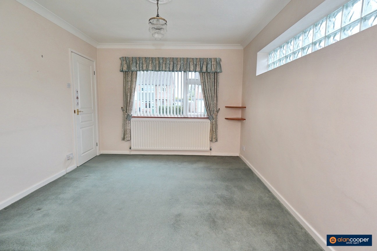 Stonewell Crescent, Whitestone, Nuneaton, CV11 4TA