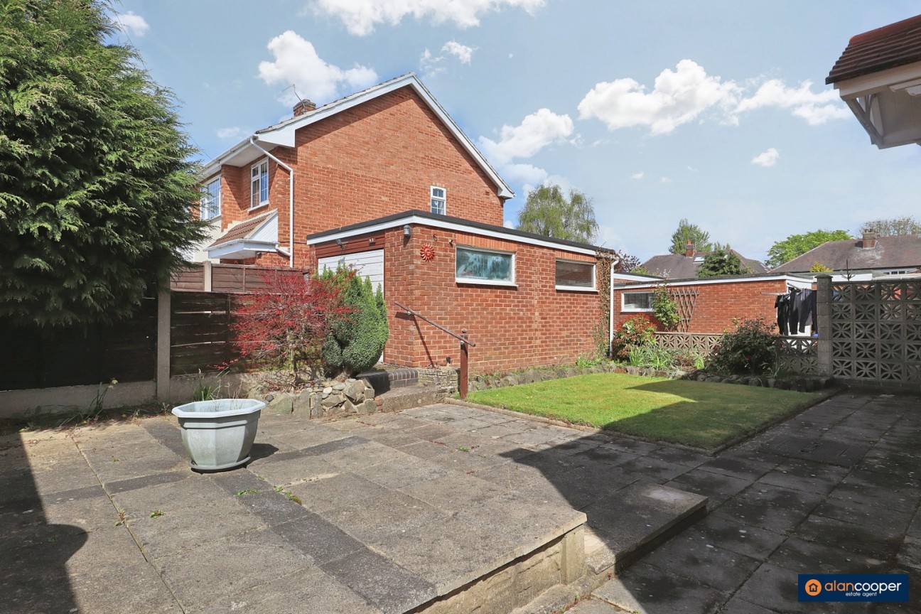 Stonewell Crescent, Whitestone, Nuneaton, CV11 4TA