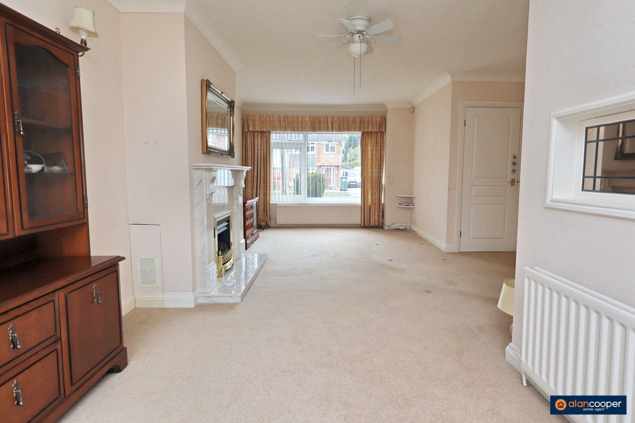 Stonewell Crescent, Whitestone, Nuneaton, CV11 4TA