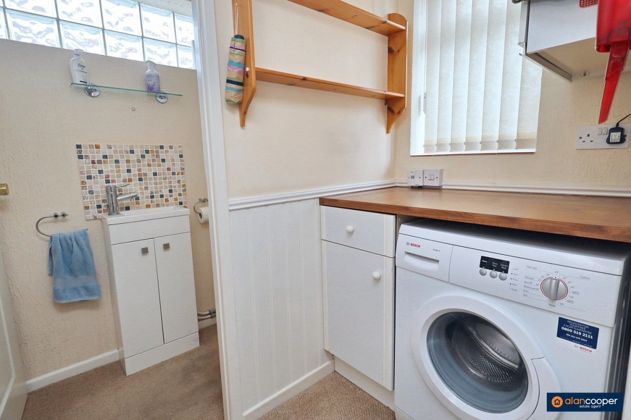 Stonewell Crescent, Whitestone, Nuneaton, CV11 4TA