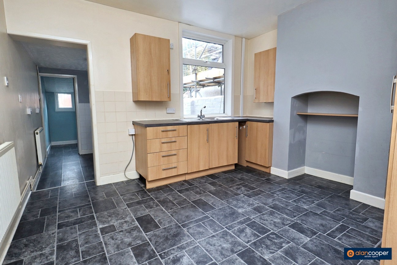 Haunchwood Road, Stockingford, Nuneaton, CV10 8DH